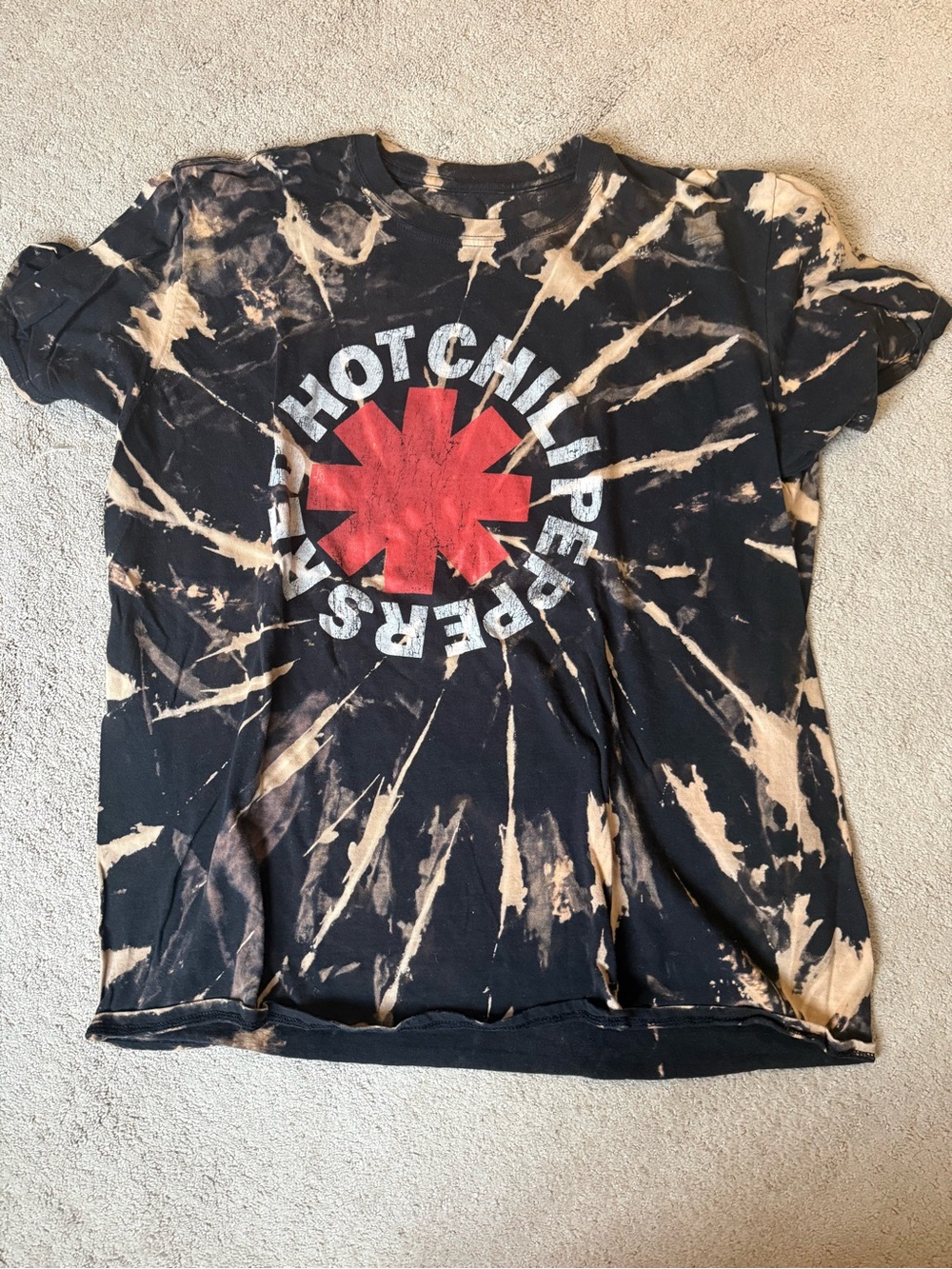 Red Hot Chili Peppers Kids Black & Tan Tie-Dye Band Tee